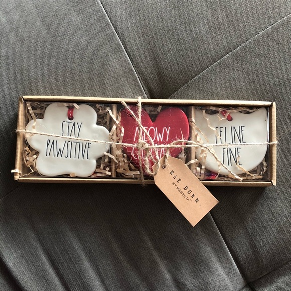 Rae Dunn Other - NIB Cat Holiday Ornaments 🐈 Rae Dunn